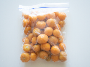 「食用ほおずき加工用(冷凍)」1袋 約500g入 1,000円(税込、送料別) フルーツほおずき